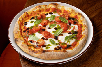 Пицца Капрезе