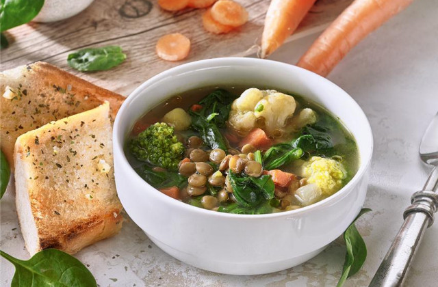 Суп с чечевицей и овощами